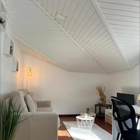 Sunny Mq3 & Mountain View & Near Apartment Calheta (Madeira)