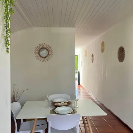 Apartment Sunny Mq3 & Mountain View & Near Calheta (Madeira)