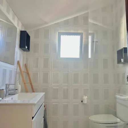 Sunny Mq3 & Mountain View & Near * Calheta (Madeira)