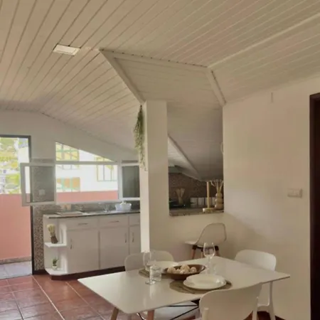 Sunny Mq3 & Mountain View & Near Apartment Calheta (Madeira)