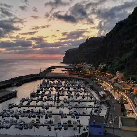 Meu Quintal 3, Calheta-madeira * Calheta (Madeira)